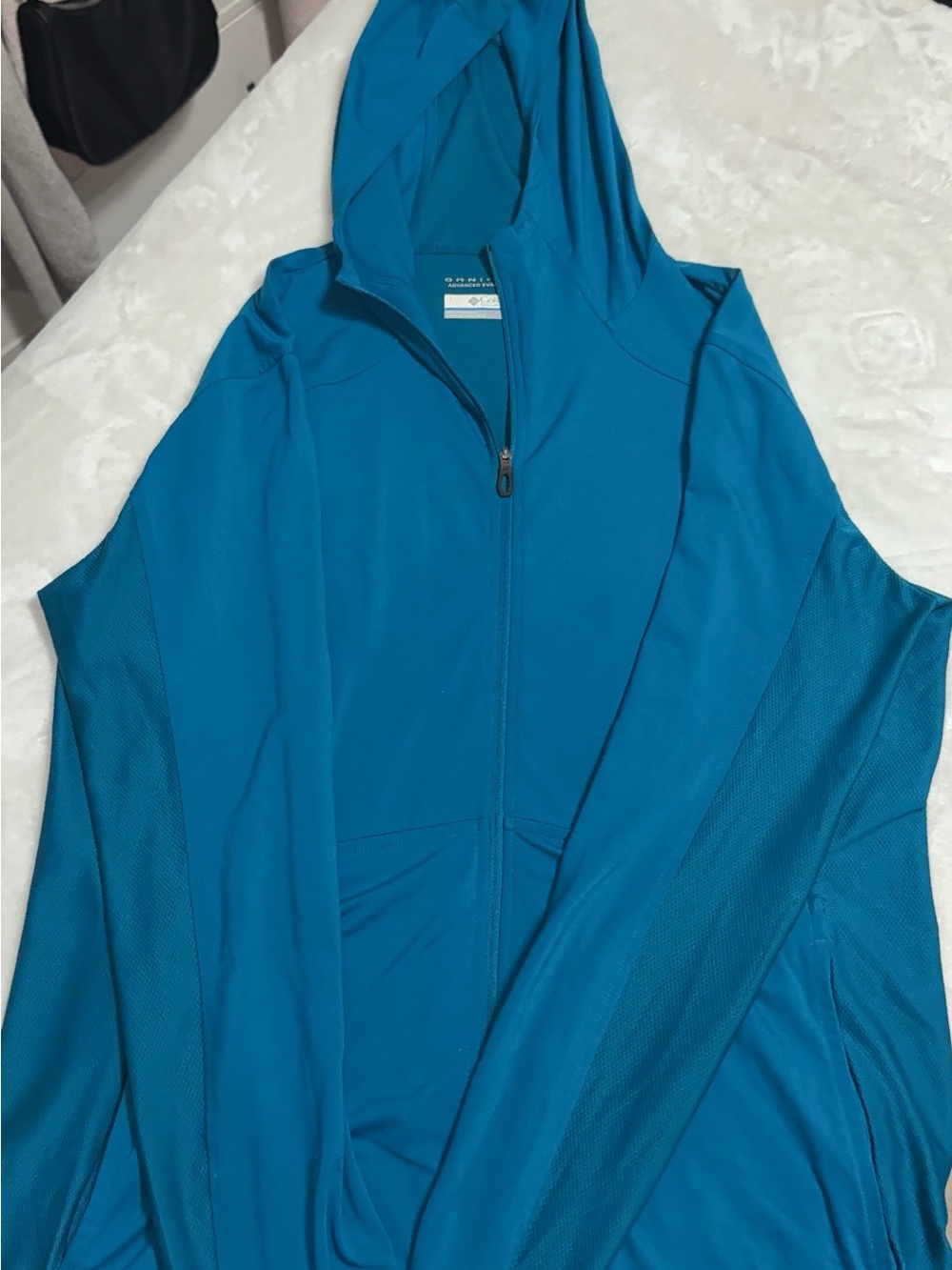 Columbia Teal Omni-Wick Performance Hoodie